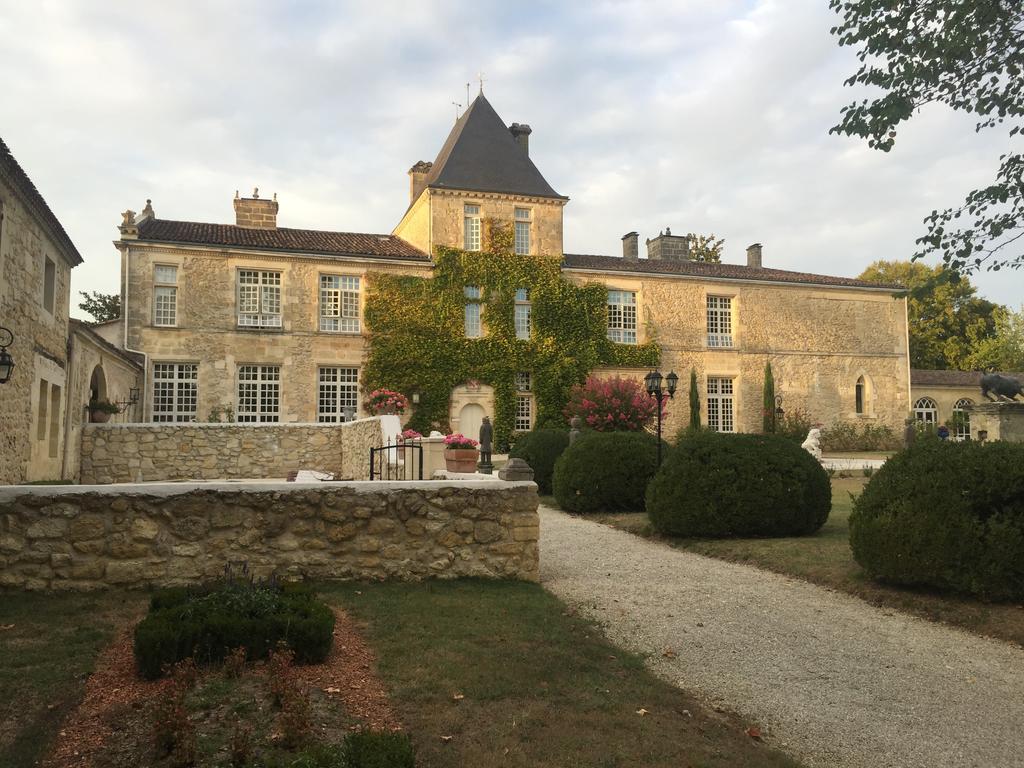 利涅城堡酒店 Lignan-de-Bordeaux 外观 照片