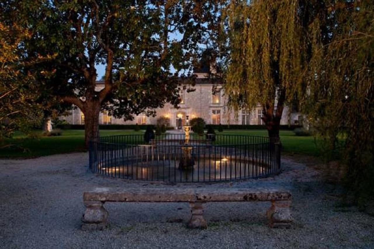 利涅城堡酒店 Lignan-de-Bordeaux 外观 照片