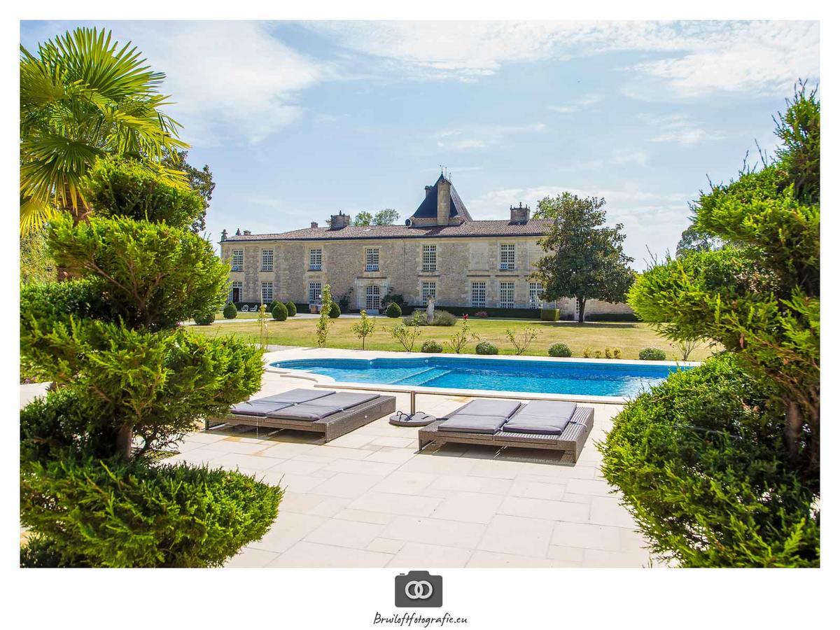 利涅城堡酒店 Lignan-de-Bordeaux 外观 照片