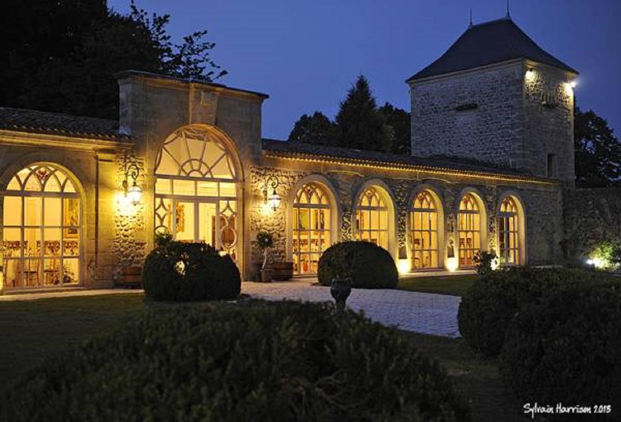 利涅城堡酒店 Lignan-de-Bordeaux 外观 照片
